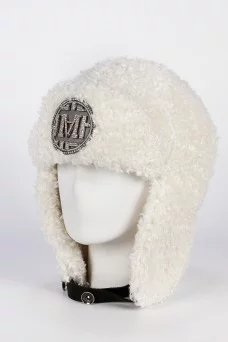 Шапка ушанка Mike Ambaroff Кёрли Шеврон цвет Молочный + темный ремешок размер 56-58