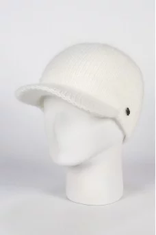 Шапка с козырьком Ferz Марика цвет Белый